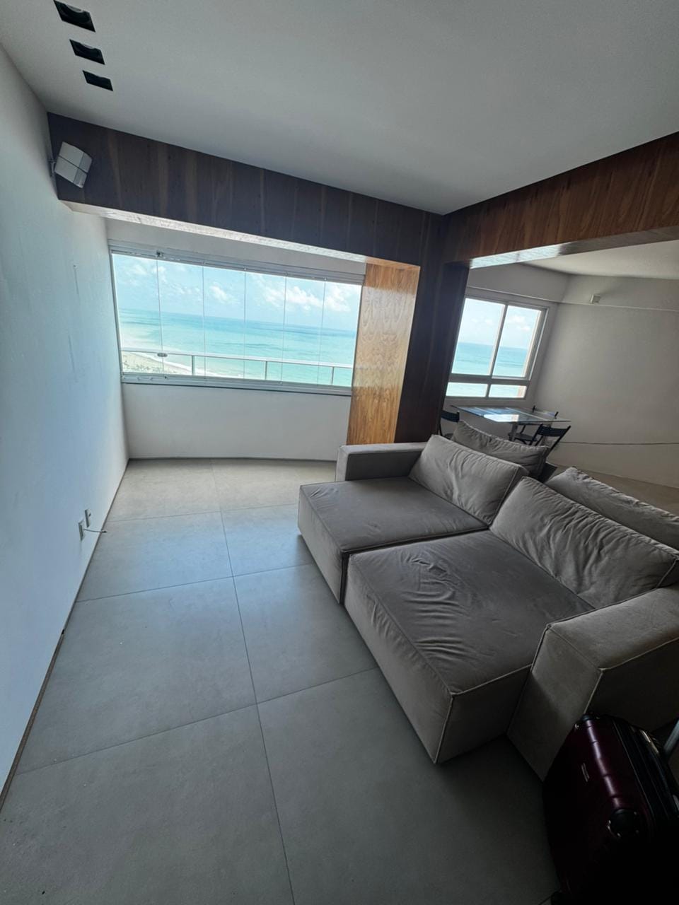 Avenida Deputado Gastão Mariz de Faria, 415 - Ponta Negra, Natal/RN