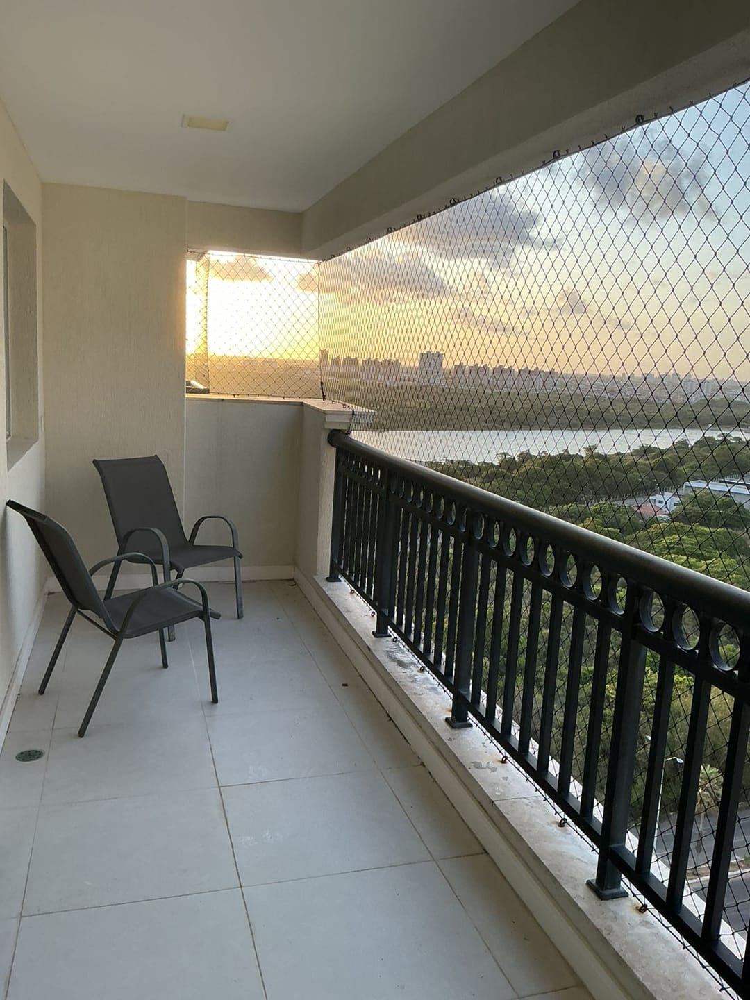 Avenida Deputado Antônio Florêncio de Queiroz, 2995 - Ponta Negra, Natal/RN